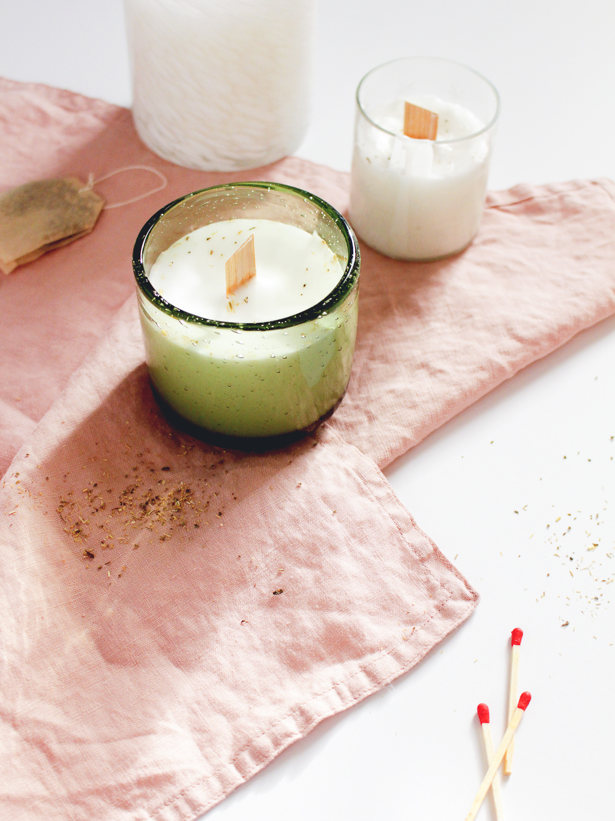 4 DIY Home Decor Projects to Try: DIY Tea Scented Candles on Martha Stewart | Fish & Bull